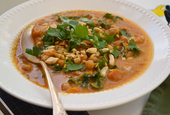 Tomato-Peanut-Sweet-potato-soup-1